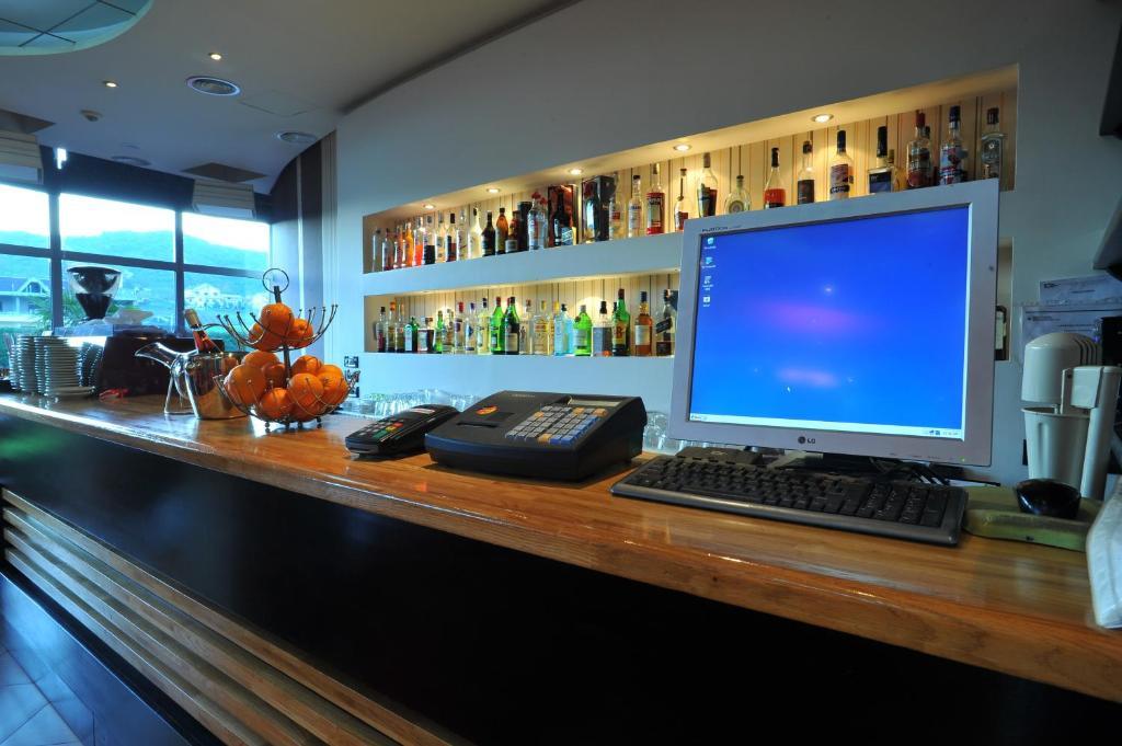 Class 酒店 Vore
